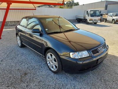 Audi A3 1.8 Turbo (Edição Especial de 150CV) C/Jantes S3