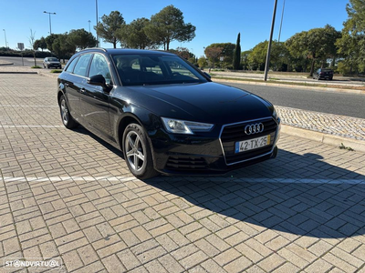 Audi A4 Avant 2.0 TDI S-line S tronic