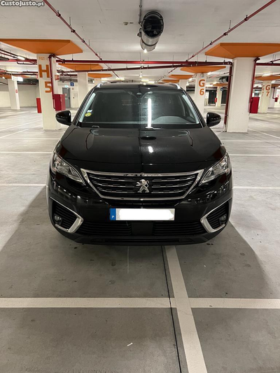 Peugeot 5008 Active Pack EAT8