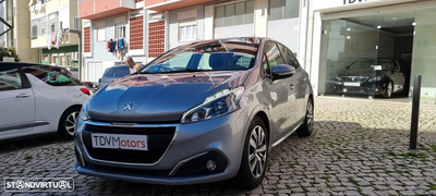 Peugeot 208 1.5 BlueHDi Active Business Pack