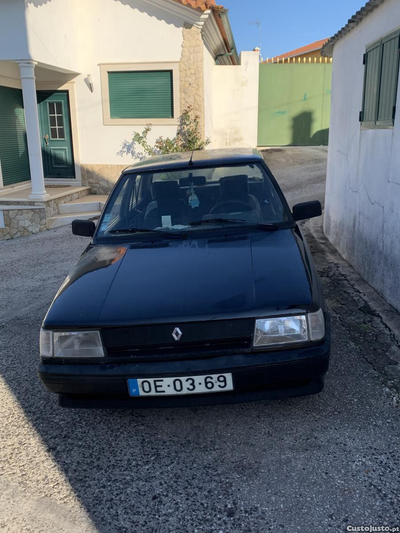 Renault 9 GTL