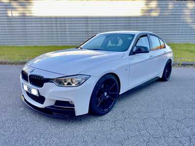 BMW 320 F30