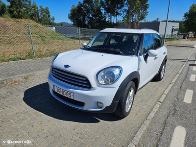 MINI Countryman One D