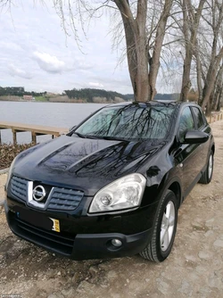 Nissan Qashqai J10