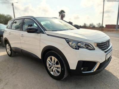 Peugeot 5008 1.2 PureTech Allure