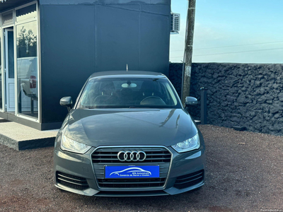 Audi A1 Sportback 1.4 TDI 90 CV