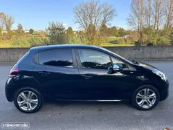 Peugeot 208 1.2 VTi Active