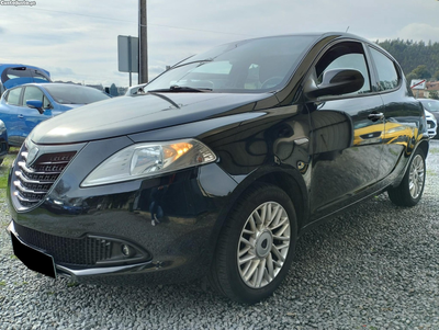 Lancia Ypsilon 1.2 S&S GOLD - 5 Portas - Nacional - 100.000kms - 1 Dono