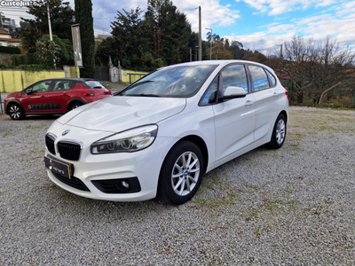 BMW 216 Active Tourer Advantage Auto Nacional