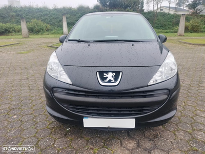 Peugeot 207 1.4 16V Open