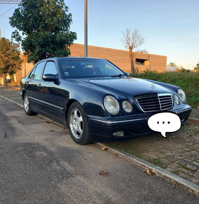 Mercedes-Benz E 220 Avantgarde