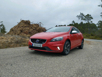 Volvo V40 R-disegn 190cv