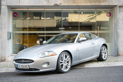 Jaguar XK 4.2 V8 Coupé