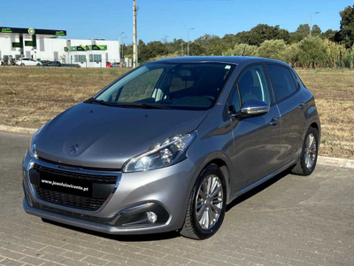 Peugeot 208 1.5 BlueHDI Signature GPS (102cv)