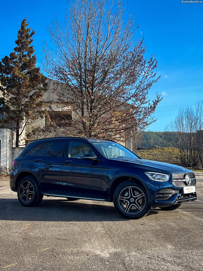 Mercedes-Benz GLC 300 4 Matic AMG Line Auto.