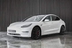 Tesla Model 3 Performance Dual Motor AWD