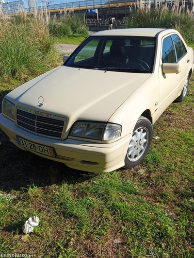 Mercedes-Benz C 200 CDI(202 134)