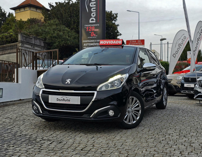 Peugeot 208 1.2 - 88.000KM