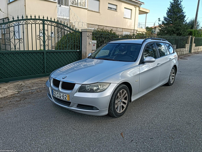 BMW 320 320d Touring Estimada