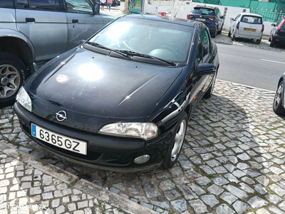 Opel Tigra 1.4 16V Pack 1