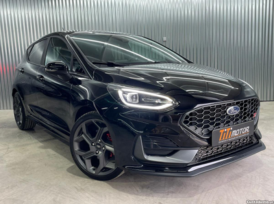 Ford Fiesta 1.5 EcoBoost ST High