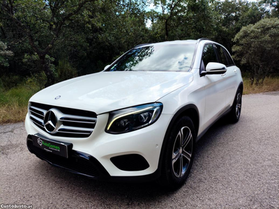 Mercedes-Benz GLC 220 d 4Matic AMG LINE