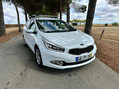 Kia Ceed elegância