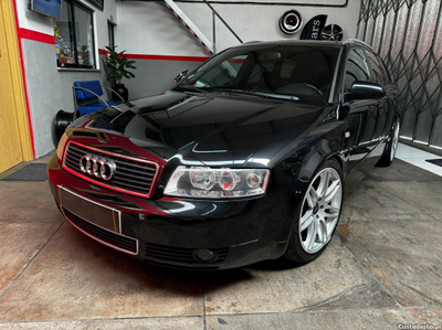 Audi A4 (8E)