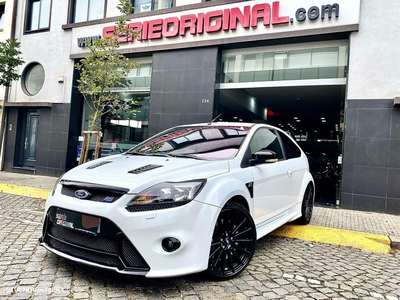 Ford Focus 2.5 T RS