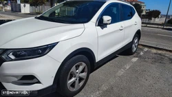 Nissan Qashqai 1.2 DIG-T Tekna Premium Pele S P.Preta