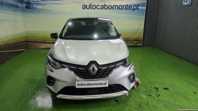 Renault Captur 1.3 TCe Caixa Automatica