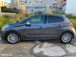 Peugeot 208 1.2 PureTech Allure