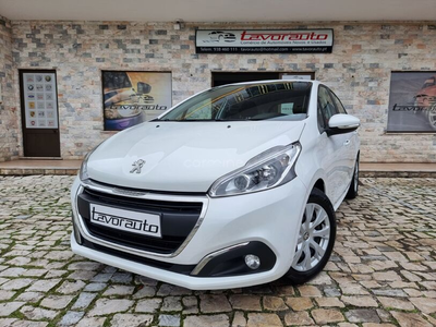 Peugeot 208 1.6 BlueHDi Style