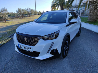 Peugeot 2008 Allure Pack 1.5 110Cv Rev. Marca