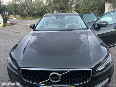 Volvo V90 Cross Country 2.0 D4 Pro AWD