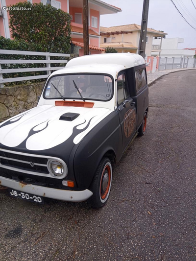 Renault 4 4v