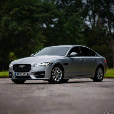 Jaguar XF r sport 20d 163cv