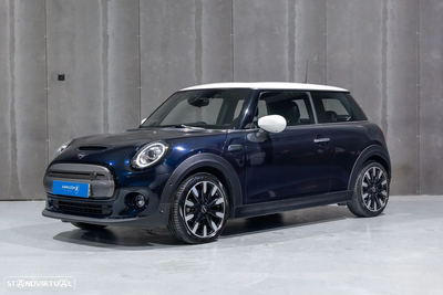 MINI 3 Portas Cooper SE