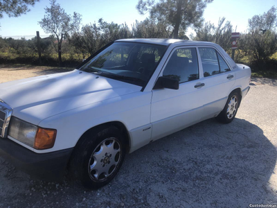 Mercedes-Benz 190 Itinerário