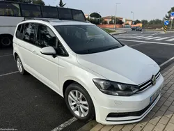 VW Touran .