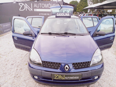 Renault Clio 1.2 16v DN Automoveis®