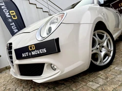 Alfa Romeo Mito 1.3jtd 2011 gps livro de revisões