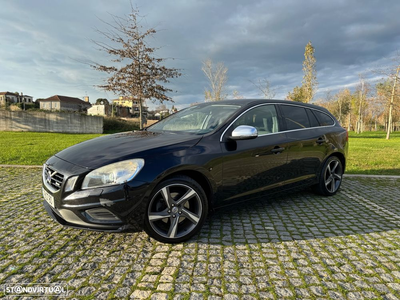 Volvo V60 2.0 D4 R-Design Geartronic