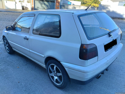 VW Golf III 1.9D VAN - C/ Direcção assistida - NACIONAL