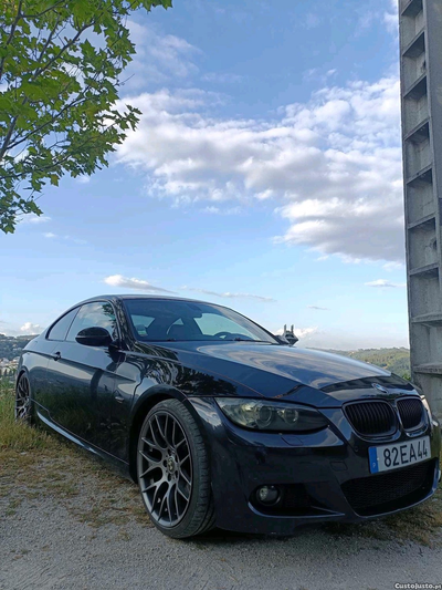 BMW 320 BMW e92 coupé