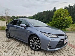 Toyota Corolla SD 1.8 Hybrid Exclusive