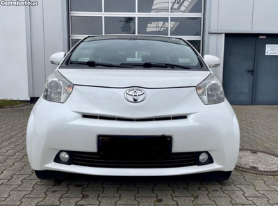 Toyota iQ 1.0 VVTi