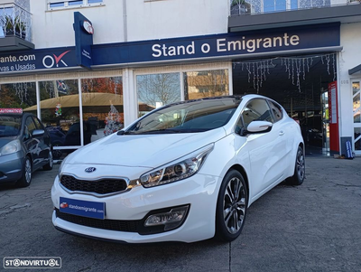 Kia Ceed S Coupé 1.6 CRDi TX Sport