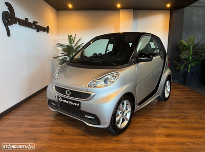 Smart ForTwo Coupé 1.0 mhd Passion 71