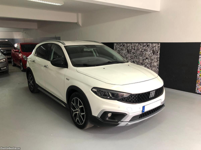 Fiat Tipo CROSS 1.3 Multijet